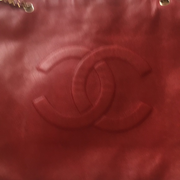 Chanel Vintage Tote - Picture 2 of 8